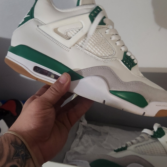 Jordan 4 sb pine green - Picture 3 of 6
